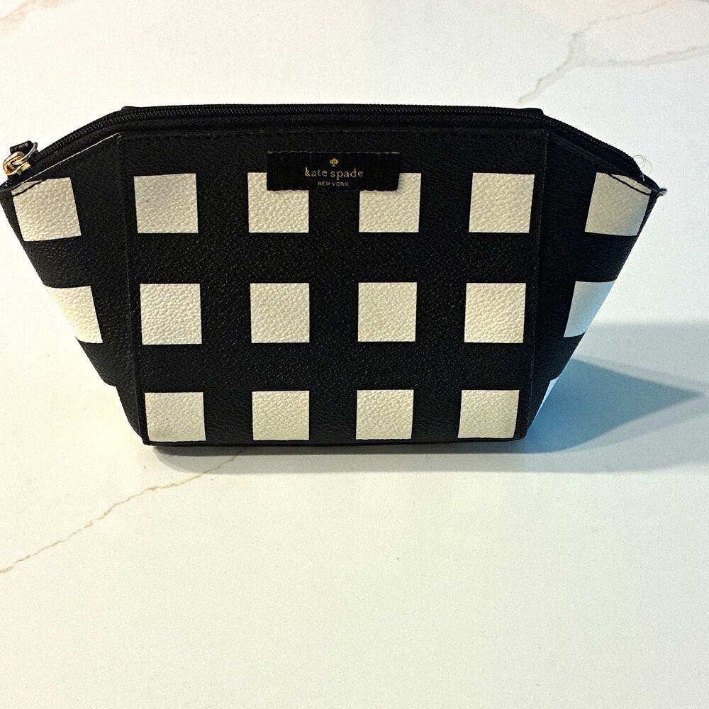 kate spade new york Black/White Checkered Faux Leather Zip Makeup Bag 8"